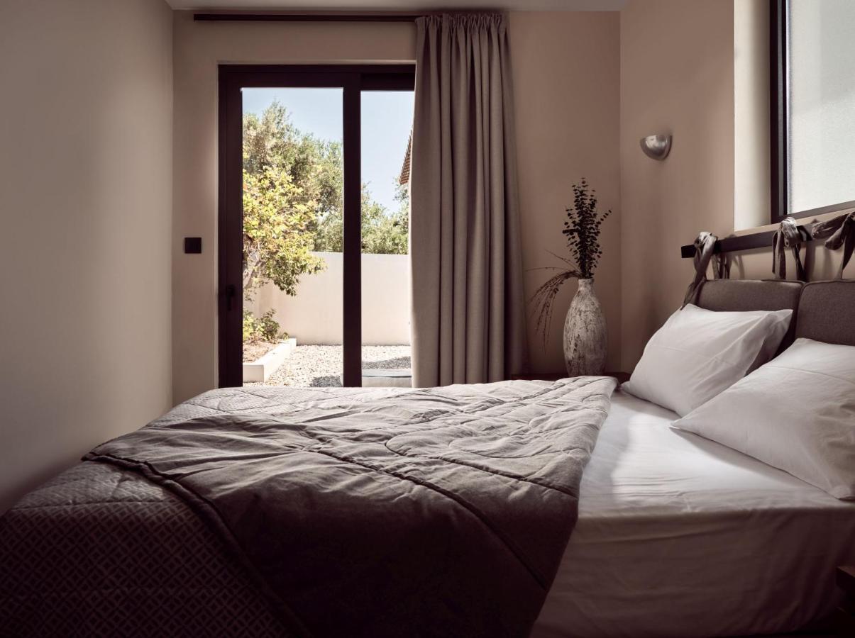 Drallos Luxury Villa Аликанас Екстериор снимка